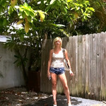 Amy Lee in 'Amazing Amy'