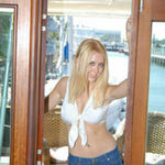 Angelyca in 'Pussy Peddler'