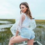 Anya Olsen in 'Models Day Out'