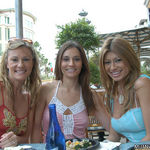 Bella in 'Cafe Oh Lay'