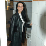 Leona in 'Bada Bing'