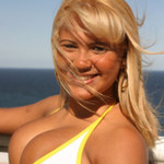 Michelle in 'Titan Tetangas'