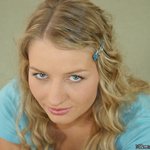 Nikol in 'Rubbin Hood'