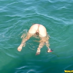 Deep sea dick