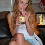 Daisy in 'Home For The Holidays'