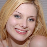 Elle in 'Cherry Poppins'