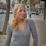 Eva in 'Extreme Pussy'