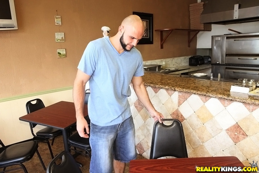 Pepperoni pussy