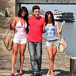 Hanna Sweet in 'Bikini Babes'