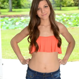 Hot for hannah