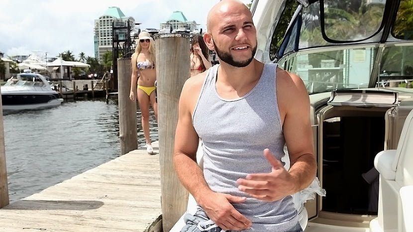 Boat honeys