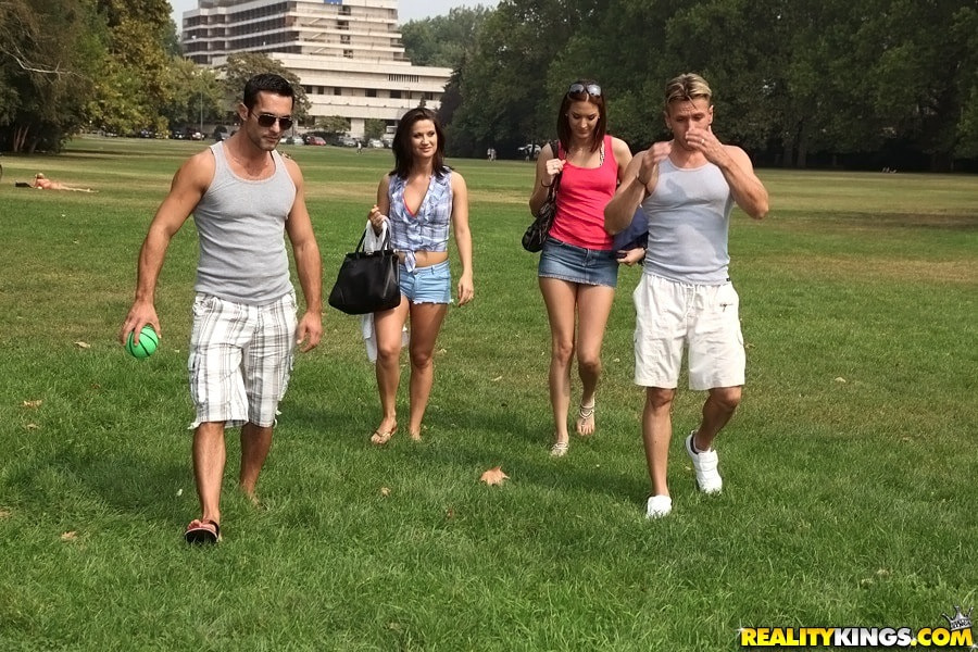 Pussy picnic