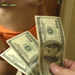 Mariah in 'Flower Power'