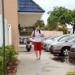 Short shorts