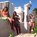 Nola Blu in 'Twisted Shampoo Prank'