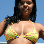 Priscila in 'Super Soaker'