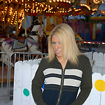 Roxy Ryder in 'Fair Ground Fondeling'