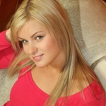 Sandra in 'Hot In Pink'